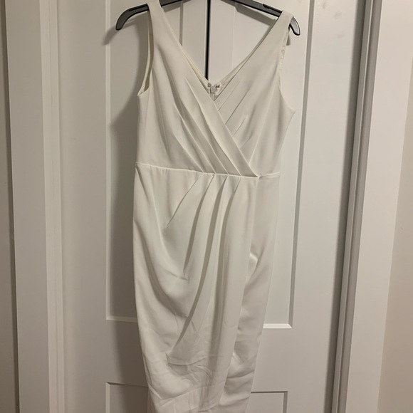EverNew Melbourne Victoria White Dress - Picture 2 of 8